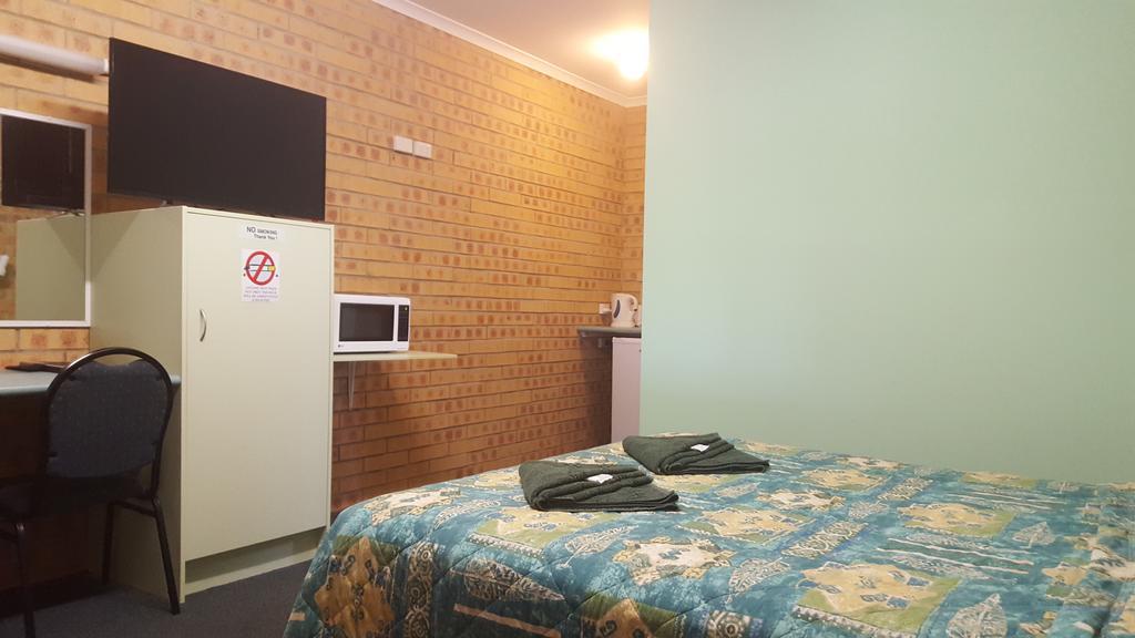 Tiaro Motor Inn Esterno foto